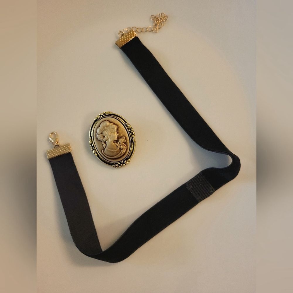 Victorian-Style Cameo Black Velvet Choker & Convertible Brooch